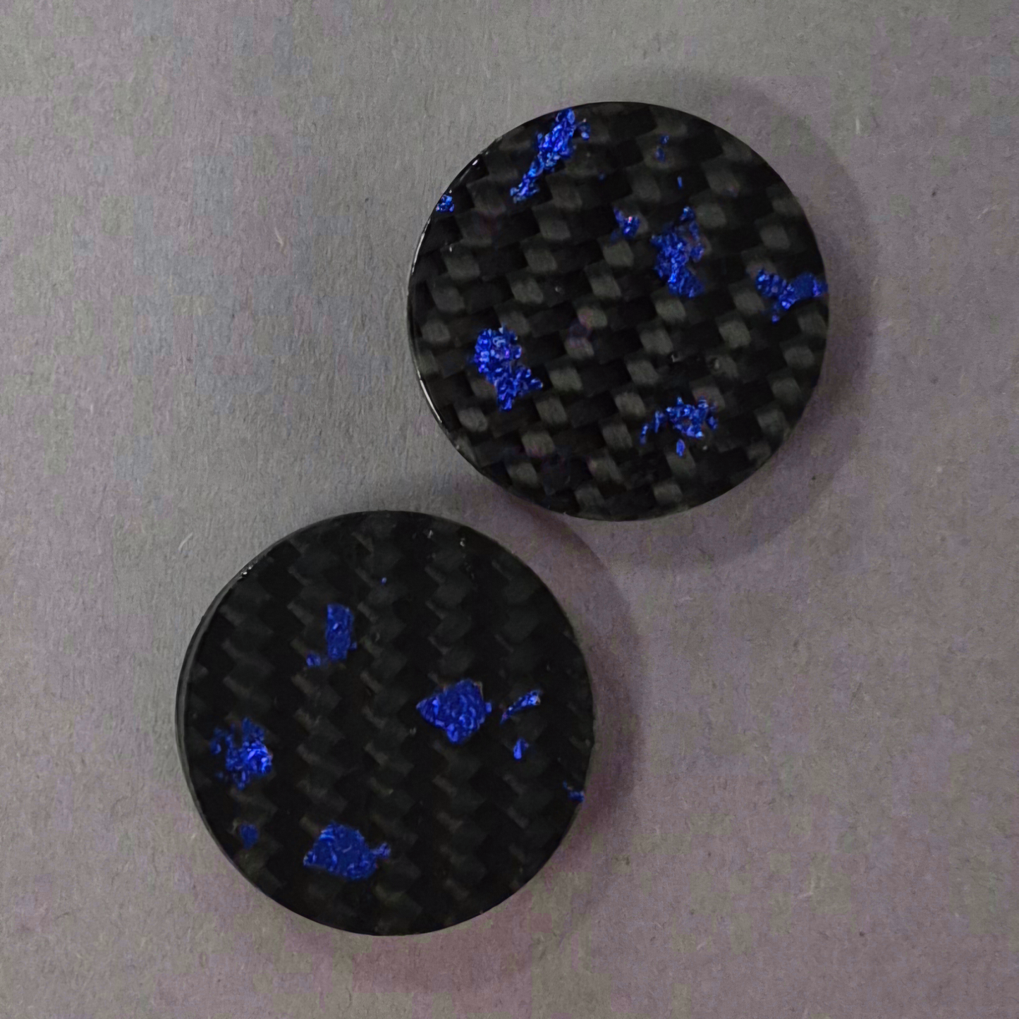 FRAMEPLUG | CARBON