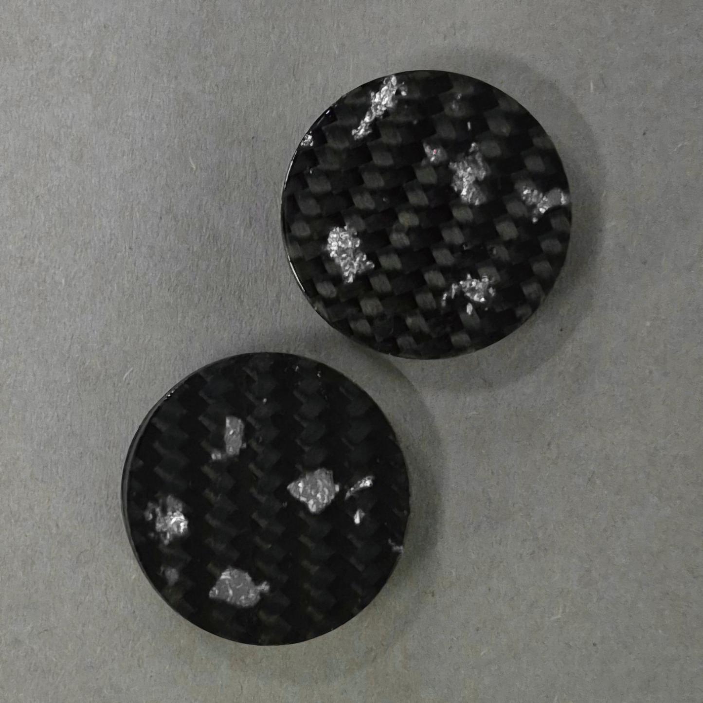 FRAMEPLUG | CARBON
