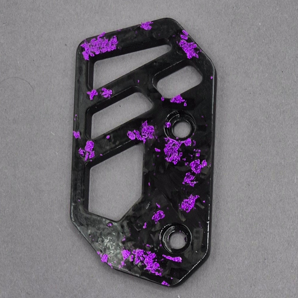 REAR BRAKE COVER | CARBON