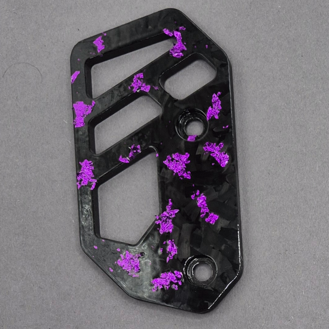 REAR BRAKE COVER | CARBON