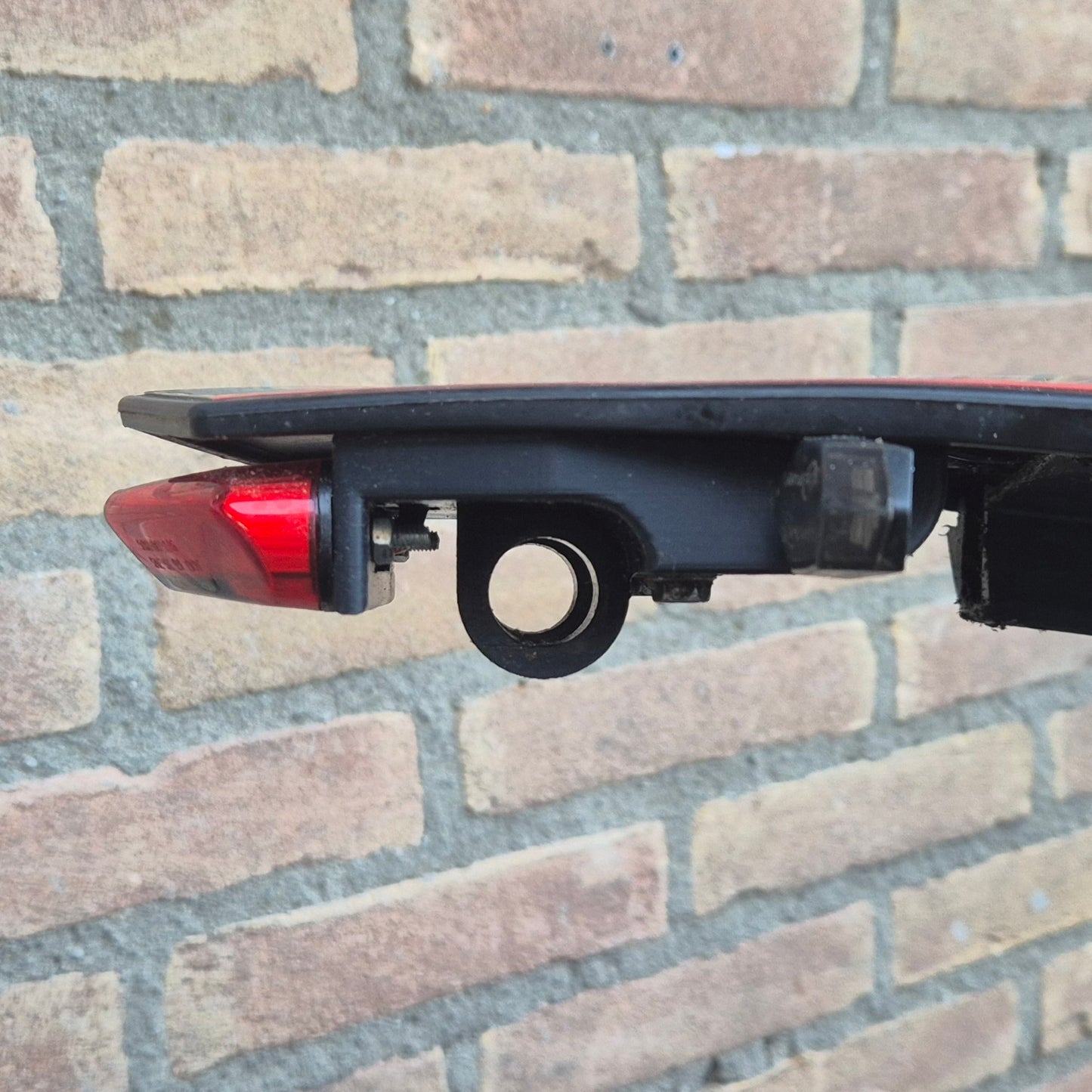 Removable License Plate Holder with Lock