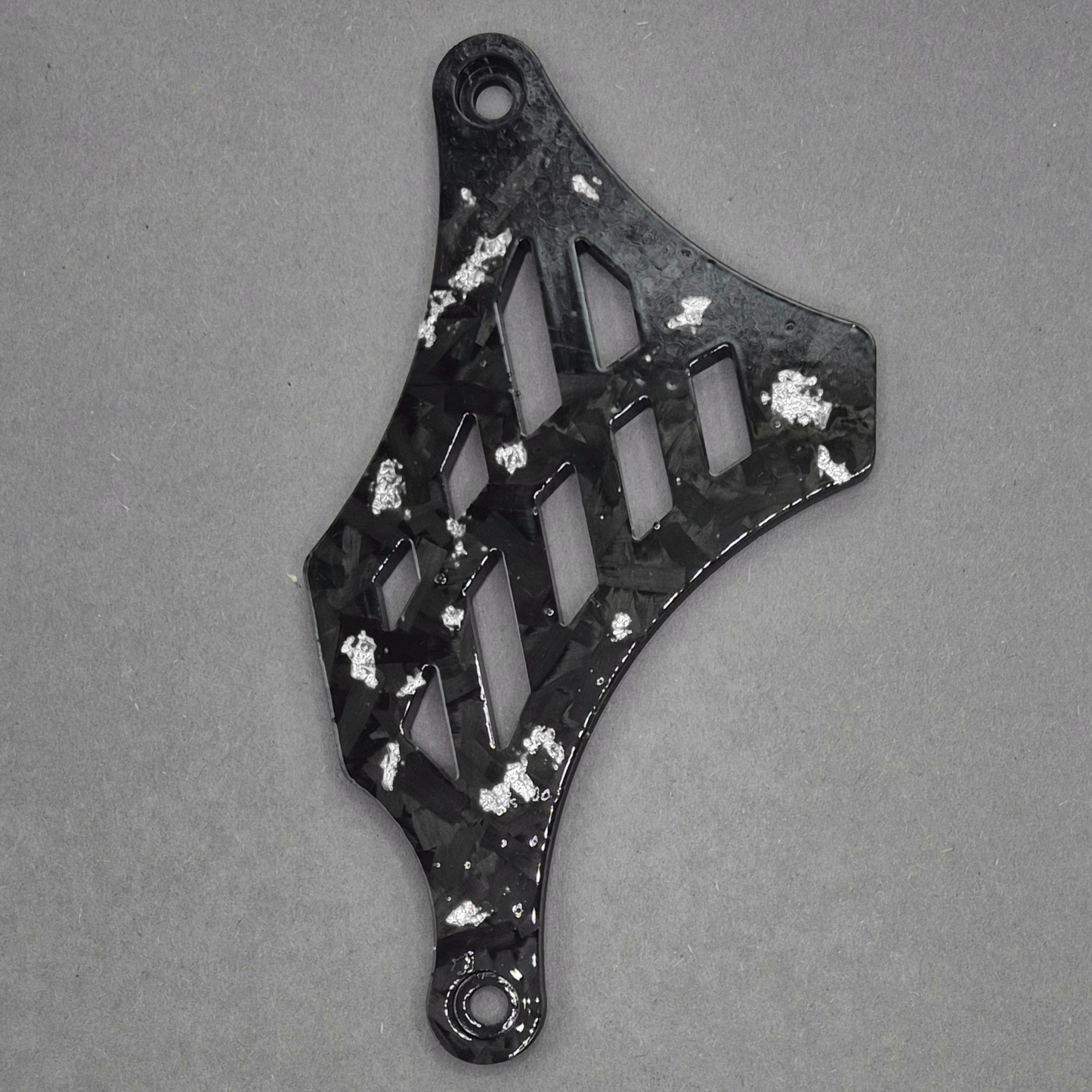 GEARCOVER | AM6 | CARBON